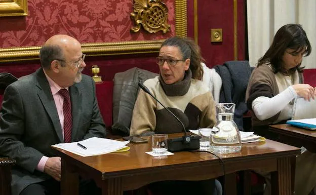 'Vamos Granada' comunica por escrito al Ayuntamiento que su portavoz "legítima" es Marta Gutiérrez