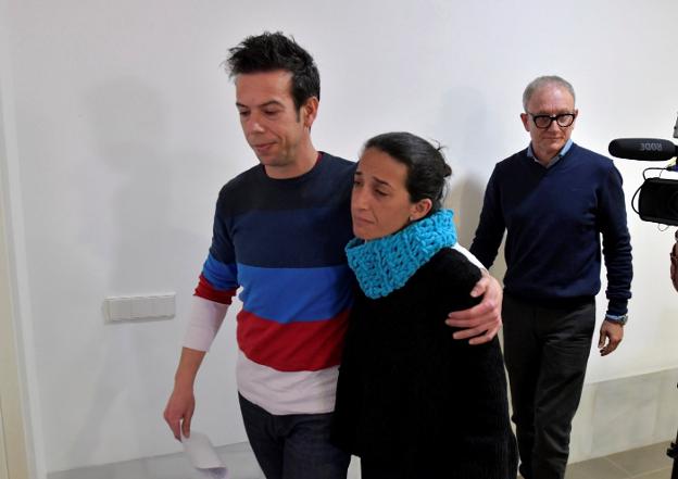 El hallazgo de una camiseta centra la investigación a 4 kilómetros de la extraña desaparición de Gabriel