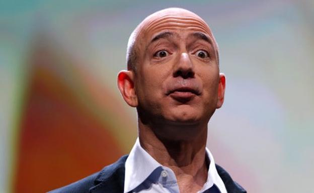 El nuevo hombre más rico del mundo: el único con una fortuna de 12 cifras