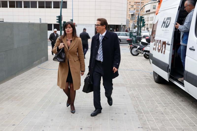 El abogado de Quezada dice que está "muy afectada" por la "gravedad de los delitos que se le imputan"