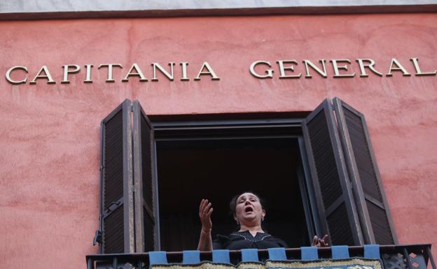 La emocionante saeta al Cristo del Nazareno
