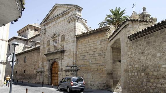 Limpian la pintada de Las Bernardas, tras asumir que el delito quedará impune