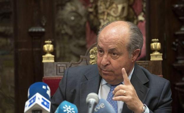 El Ayuntamiento aporta un poder de Torres Hurtado para personarse en el caso Emucesa