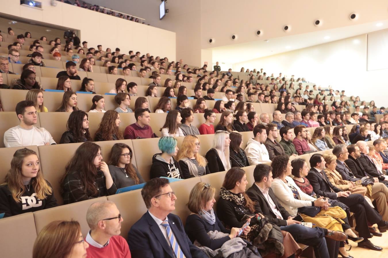 «Bienvenidos a una de las mejores universidades del mundo»