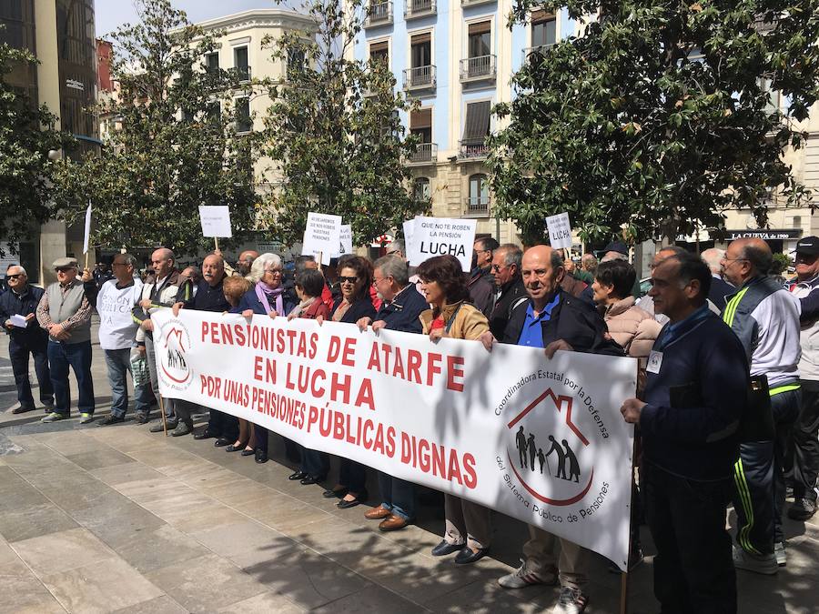 Los jubilados ven «insuficiente» la subida de las pensiones y piden «medidas reales» al Gobierno