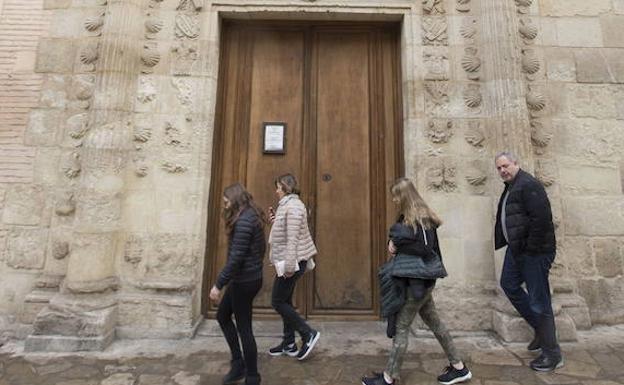 El Arqueológico ultima su reapertura con la exposición de unas 120 piezas