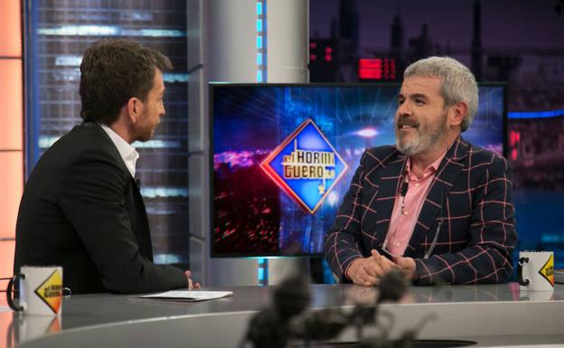 El 'zasca' del «modista con a», Lorenzo Caprile, a Pablo Motos en 'El hormiguero'