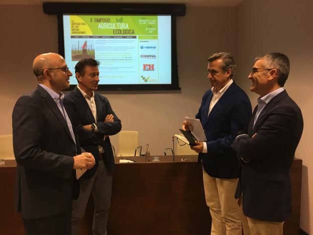 Dos de cada tres horticultores culminan con éxito la conversión a ecológico