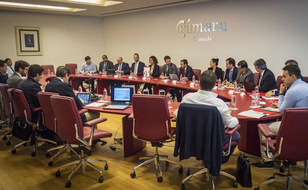 Empresas colombianas establecen relaciones con otras tecnológicas de Granada