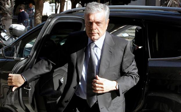 El expresidente de la CAM confiesa el cobro irregular de 600.000 euros en dietas