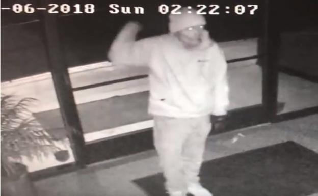 Un ladrón celebra 'a lo Michael Jackson' su robo y acaba detenido