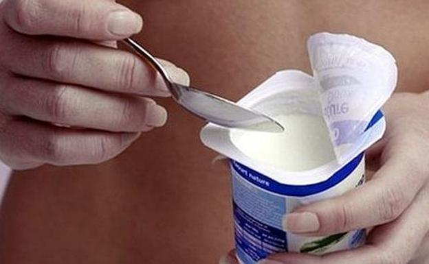 Contraindicaciones de comer yogur de sabores para tu salud