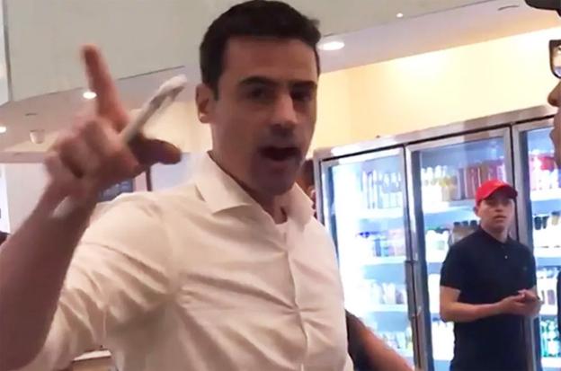 Insultos por hablar español en Estados Unidos: la polémica que sigue creciendo