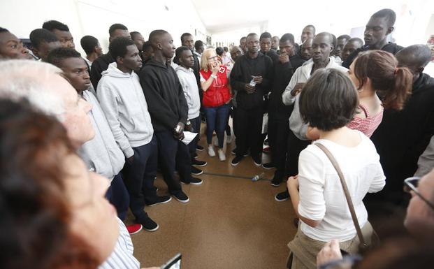 'Liberan' a 54 personas por falta de plazas en los centros de acogida