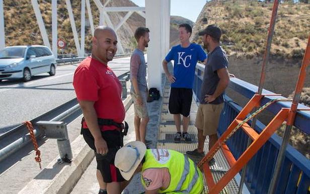 Treinta euros por un salto de dos minutos y un vídeo para el recuerdo