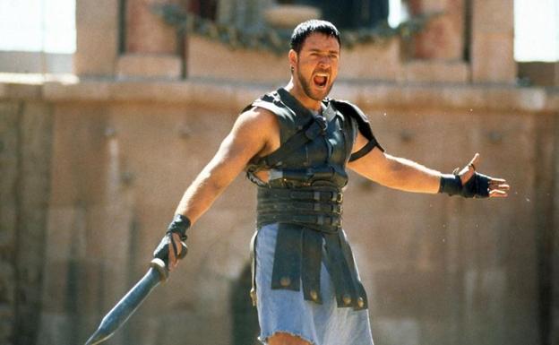 Irreconocible: las sorprendentes fotos de Russell Crowe que dan la vuelta al mundo