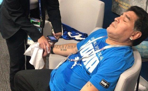El misterioso audio de whatsapp de Maradona a su novia tras su lamentable espectáculo en Rusia