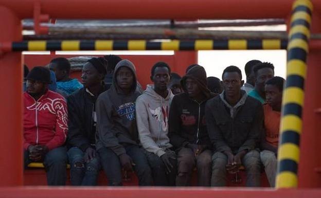 Nace una plataforma para evitar que se cree un CIE en la provincia