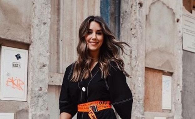 Las prendas de Mango, H&M y Zara que triunfan en rebajas tras lucirlas esta famosa 'influencer'