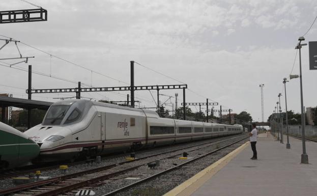 Las tres peticiones al ministro de Fomento sobre la llegada del AVE a Granada