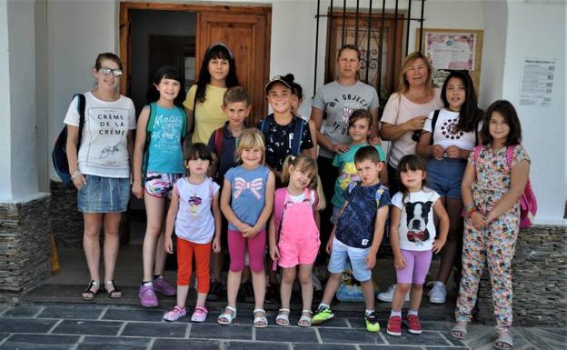 El Ayuntamiento de Alpujarra de la Sierra y la Diputación ponen en marcha la Escuela de Verano