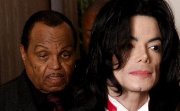 La grave revelación del médico de Michael Jackson: «Fue castrado químicamente por su padre»