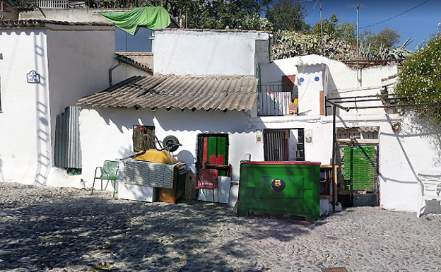 Detenido un vecino del Sacromonte por tener un bar ilegal y romper la orden de alejamiento de su pareja