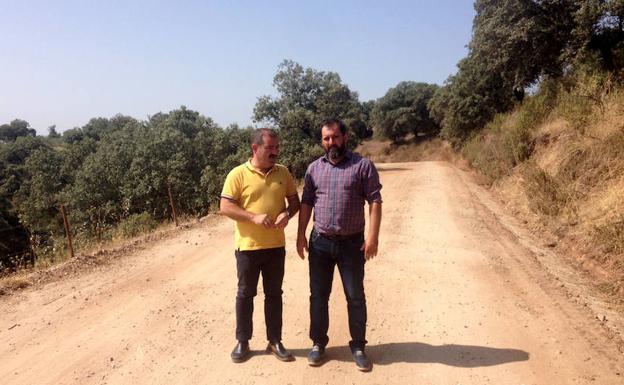 La Diputación de Jaén destina más de 370.000 euros en acondicionar la vía de acceso a la presa del Rumblar