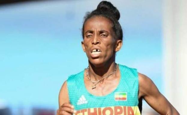 Polémica por la edad de esta atleta etíope que dice tener 16 años