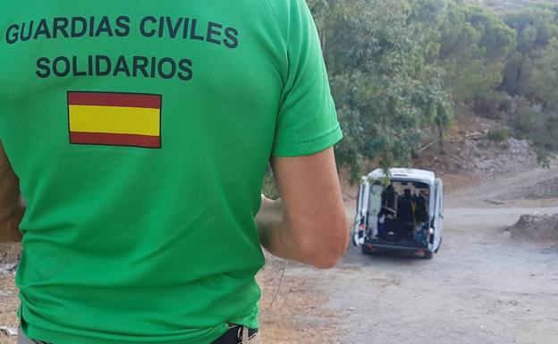 Continúa la búsqueda del anciano de Ítrabo: Este martes se incorpora una nueva unidad canina