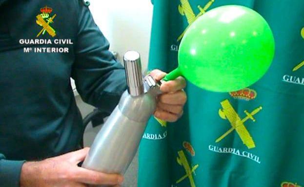 Alertan de la peligrosa droga legal de moda en España: las consecuencias de su consumo