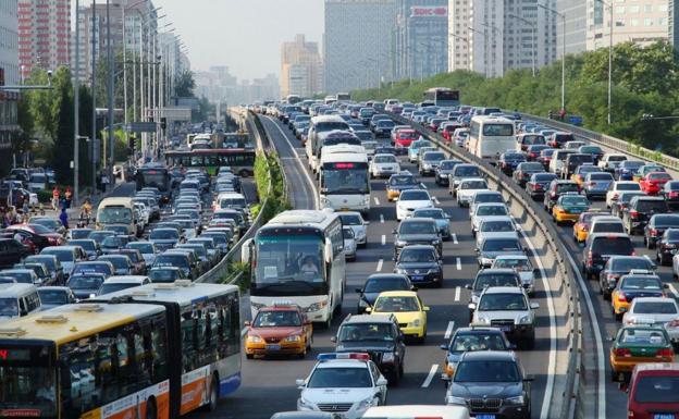Estas son las carreteras con más tráfico y atascos en la Operación Salida