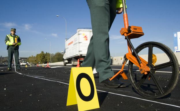 Cuatro accidentes dejan al menos tres heridos en Granada en la tarde del sábado