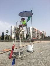 Jornada agradable para disfrutar de la playa, aunque con presencia de medusas en algunas zonas