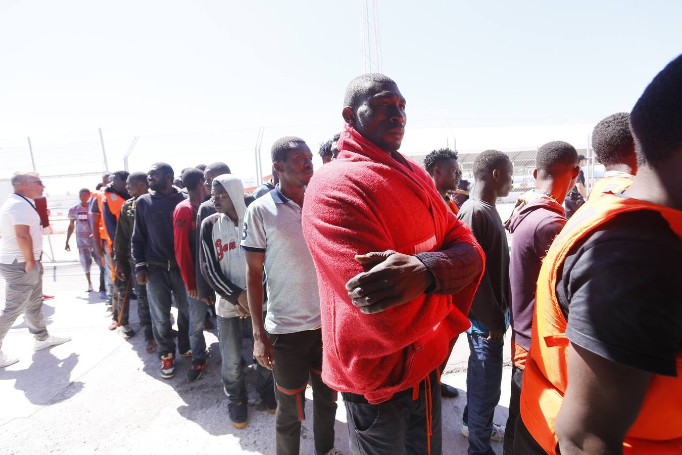 El Gobierno estudia abrir un nuevo centro de inmigrantes