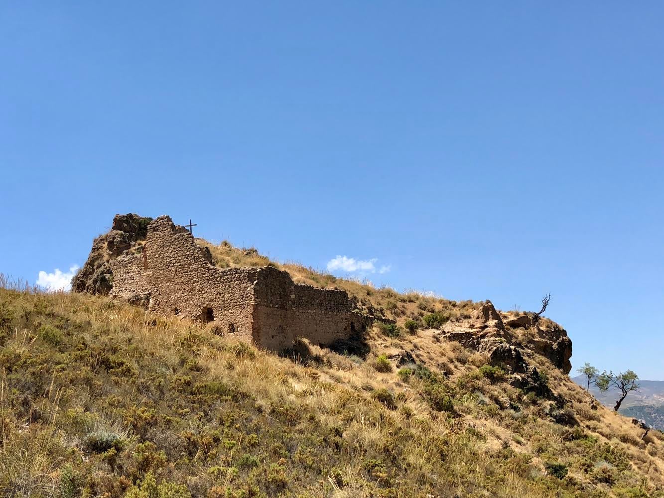 El castillo de Zoraida y Muley Hacén y los senderos del agua