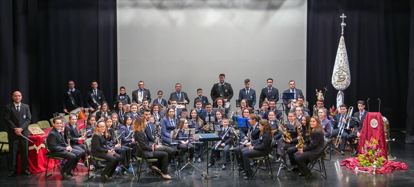 'Mi Bemol' de Ítrabo, una joven banda que hace historia