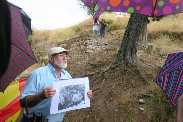 'El último paseo' desafía a la lluvia