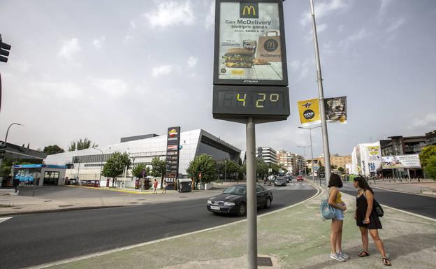 Granada, única provincia de España con nivel rojo por exceso de temperaturas