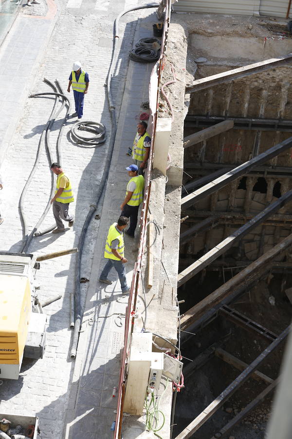 El socavón en las obras del Hotel Montecarlo