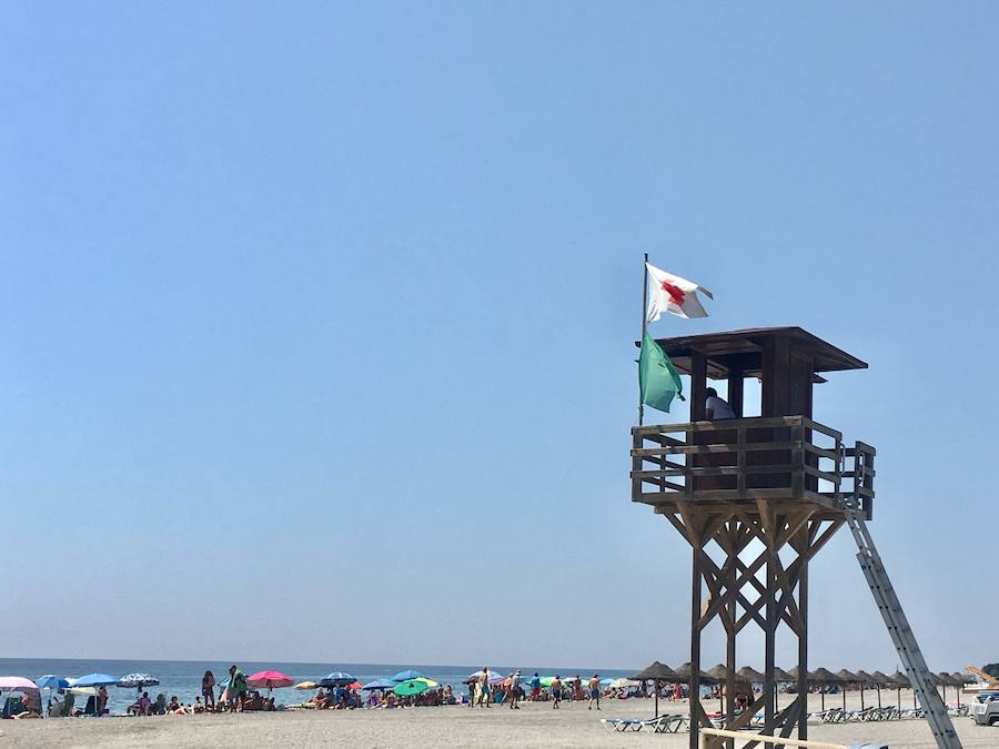 Bandera verde en todas las playas de la Costa Tropical