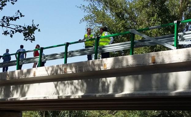 Entra en servicio el nuevo puente sobre el río San Juan en Castillo de Locubín tras su reparación de emergencia