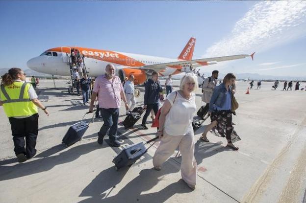 El Vesubio o la Puerta de Brandemburgo, más cerca de Granada desde mañana