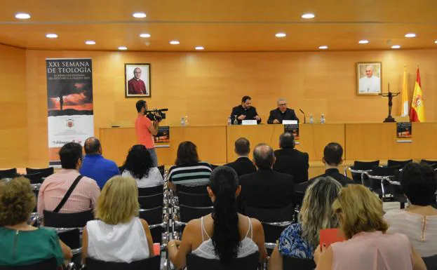 El Obispado de Almería, sobre la reincorporación de Resurrección Galera: «Ahora toca cumplir la sentencia, no hay más»