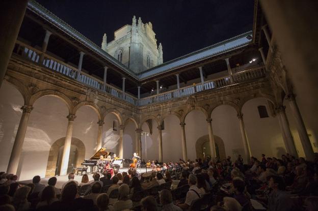 Un grupo de trabajo fijará las prioridades de la candidatura para la Capitalidad Cultural