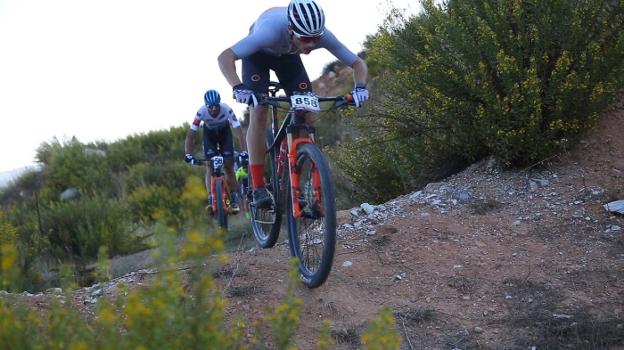 González y Reguero vencen en la Maratón de Campotéjar