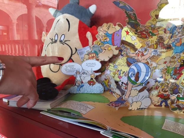 Desde una aldea de la Galia... Astérix y Obélix llegan a la Escuela de Artes, ¡por tutatis!