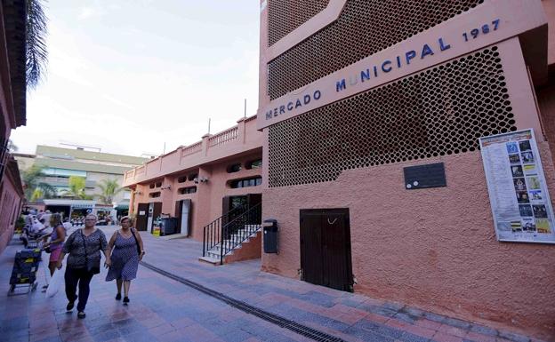 El mercado de Almuñécar no ocupará toda la parcela y se valorarán las ofertas que reduzcan el volumen