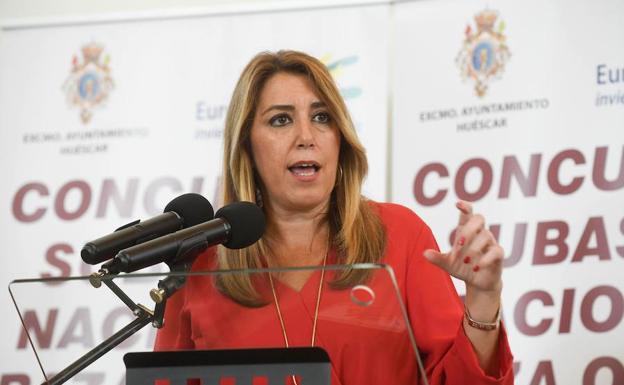 Susana Díaz pide a Casado que se tranquilice y sustituya el ruido por propuestas