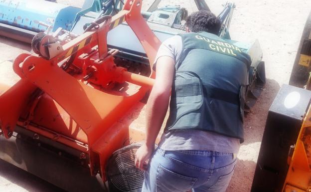 Dos investigados por el robo de maquinaria agrícola en Chiclana de Segura